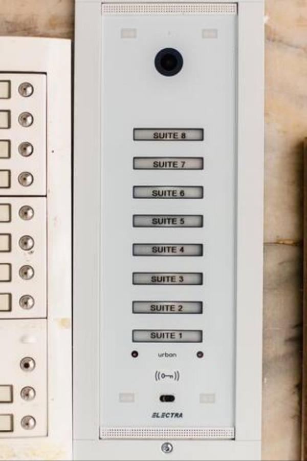 John Central Suites テッサロニキ エクステリア 写真
